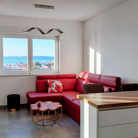 Apartment Vista Oasis With Pool And Terrace โตรกีร์ ภายนอก รูปภาพ